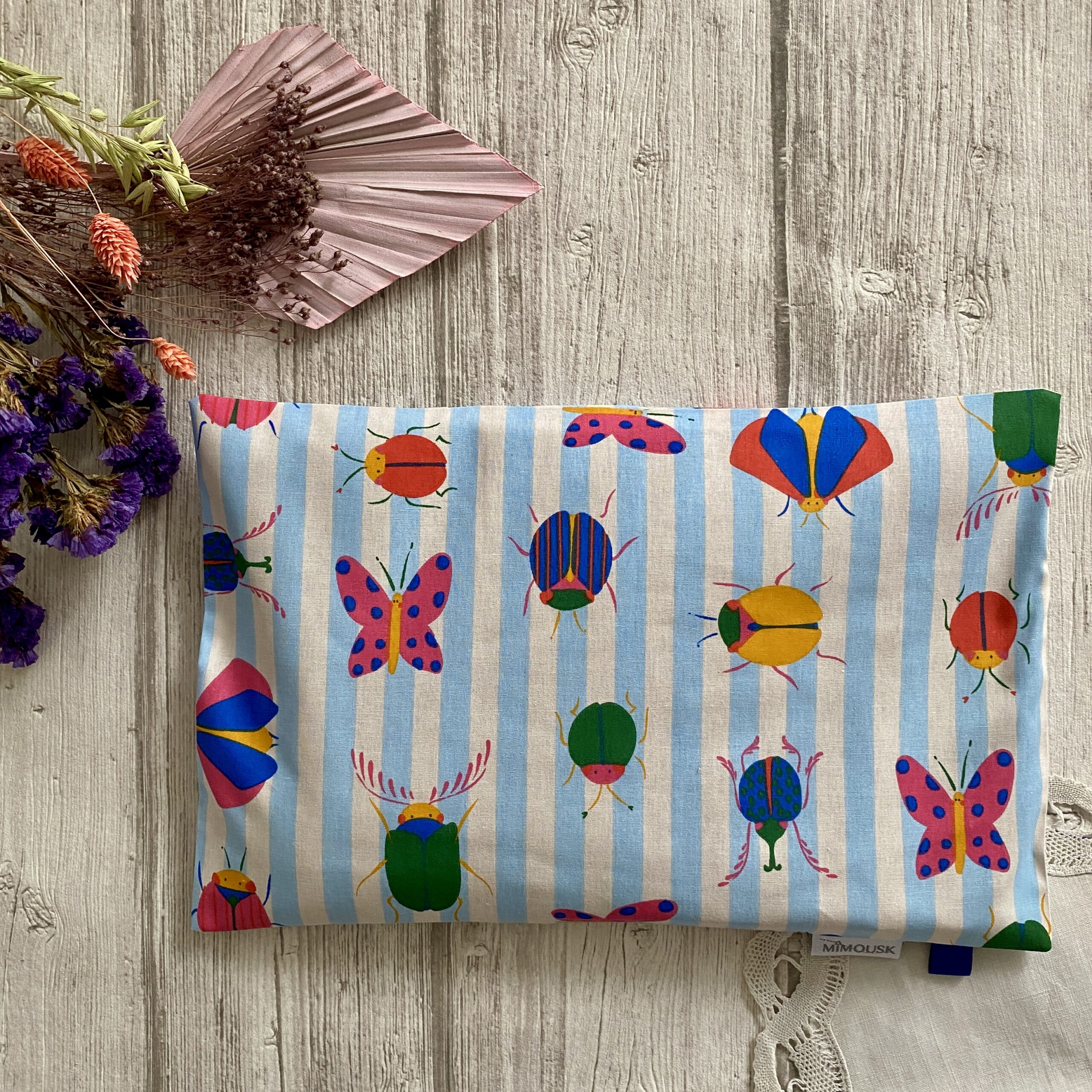 Bouillotte rectangulaire en graines de lin bio / Rayures insectes, ciel ecru